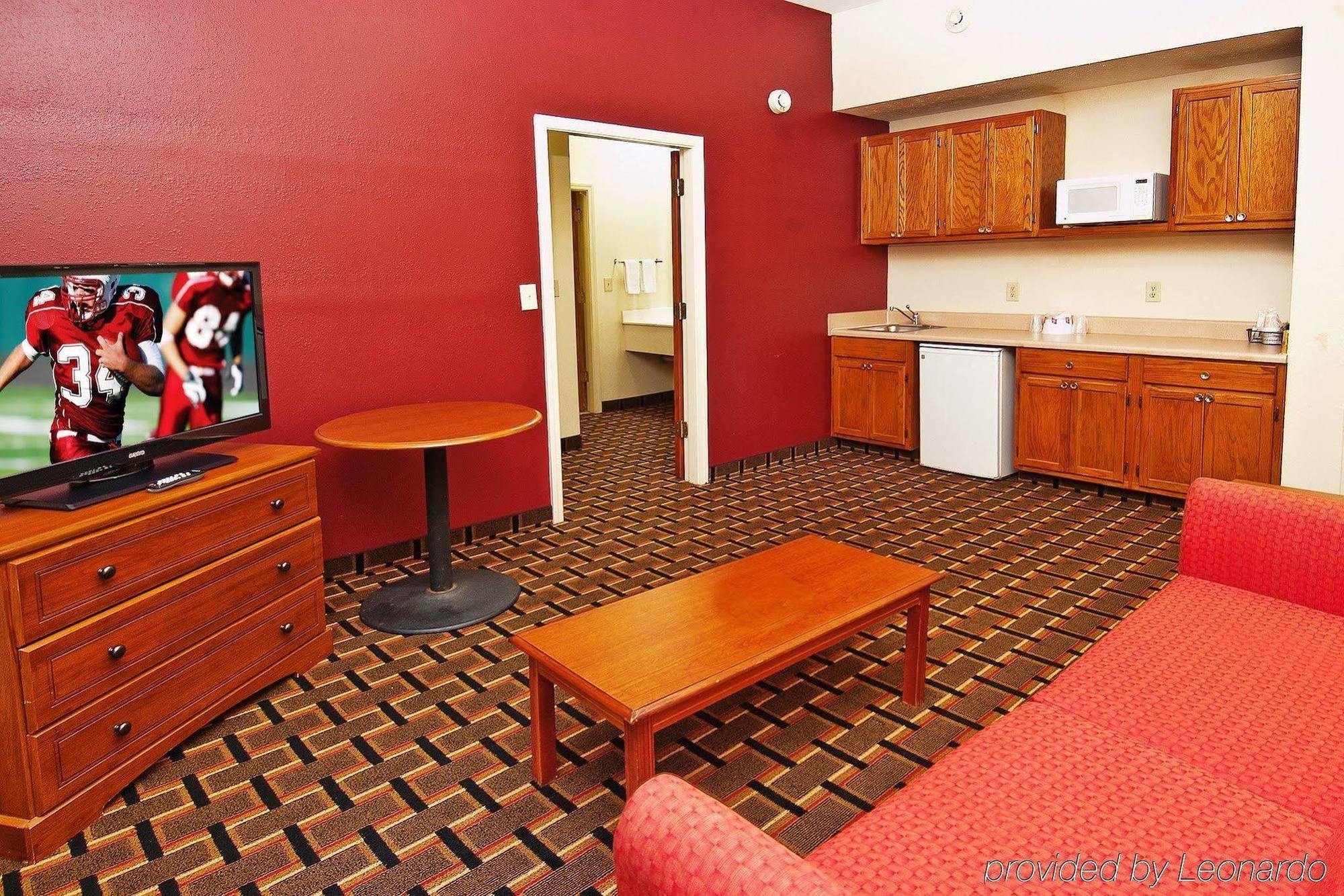 Rodeway Inn Brandon Exteriér fotografie